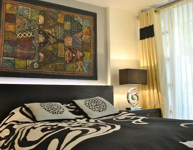 Business Sg Apartment *