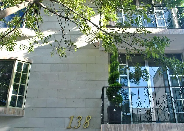 Apartment Business Sg *